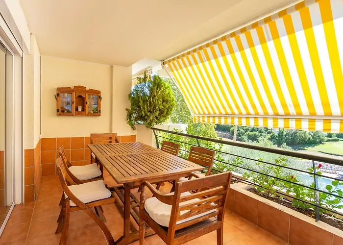 アパート Letmalaga Campos De Guadalmina マルベーリャ